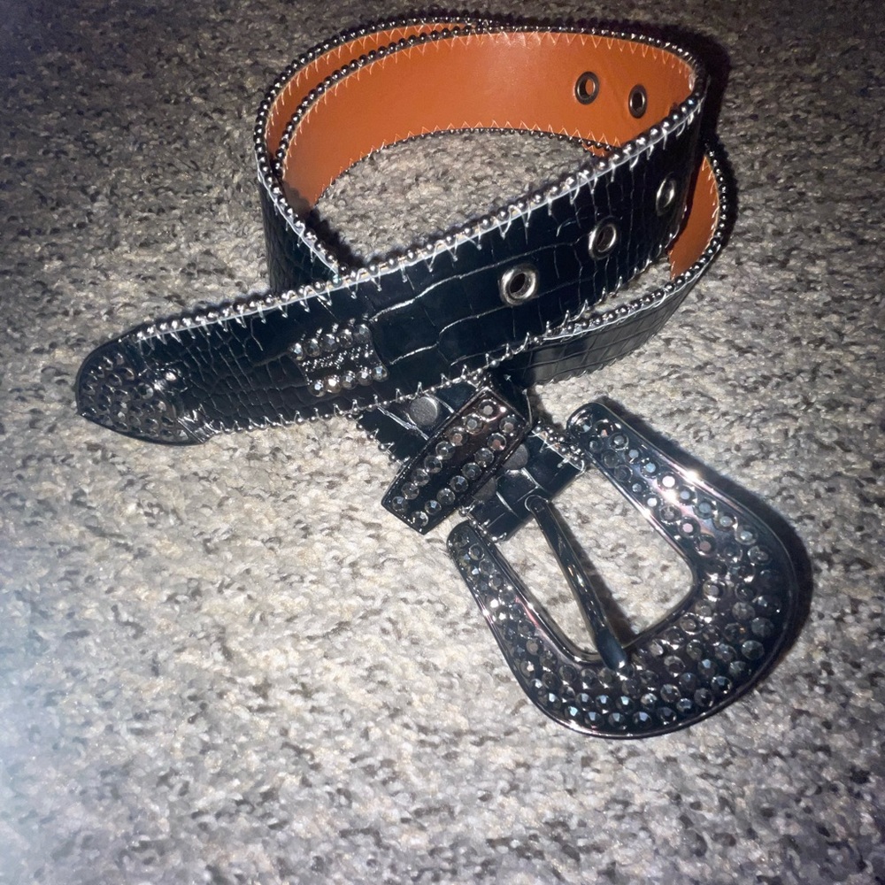 Bb Simon belt fits 34-40 waist